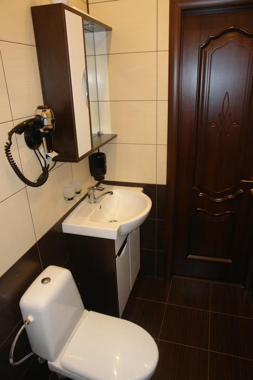 Hotel Sicilia Tjornomorsk Exteriör bild